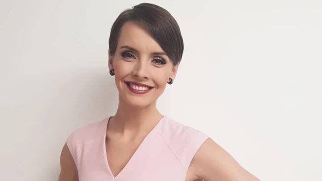 Moderátorka Gabriela Lašková si splnila sen. Domácí bruslení se ale neobešlo bez pádů na zadek