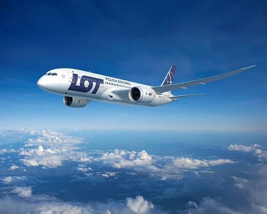 Aerolinky LOT jednají o úpravě dreamlinerů na nákladní letadla - Zdopravy.cz