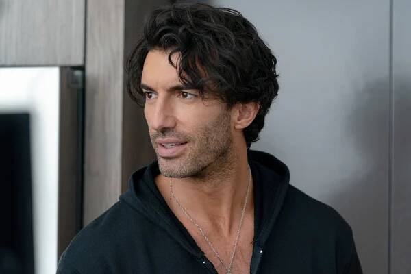Justin Baldoni.