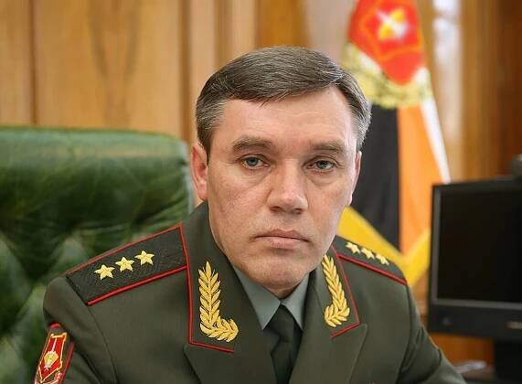 Gerasimov se poprvé od vzpoury wagnerovců objevil na videu, rozdává rozkazy
