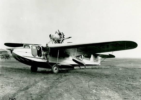 Fokker F-11