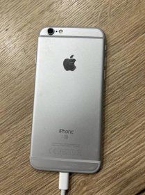 iPhone 6S 32 GB bílý - Mobily a chytrá elektronika