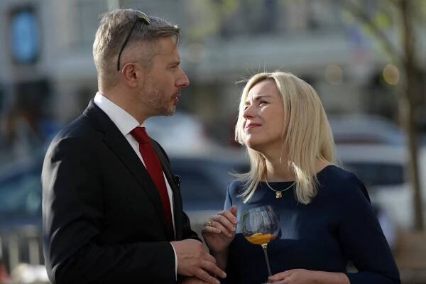 Právní rady obraně za miliony. Nerudová vylučuje střet zájmů manžela, ten má v kanceláři podíl na zisku