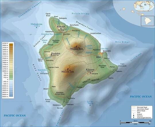 Kama‘ehuakanaloa