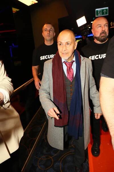 FOTO: Německý herec Erdoğan Atalay. – stránka 9