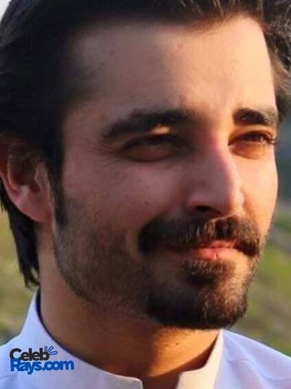 Hamza Ali Abbasi under sun