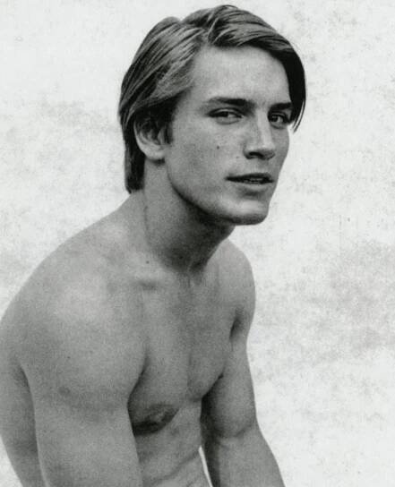 10 facts about andy Warhol every girl should know