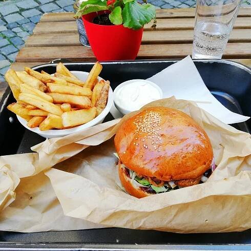 CAKIR'S BURGER, Sumperk - Restaurant Reviews, Photos & Phone Number - Tripadvisor