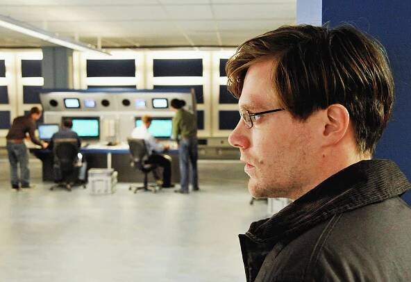 Flug in die Nacht - Das Unglück von Überlingen - Z filmu - Ken Duken