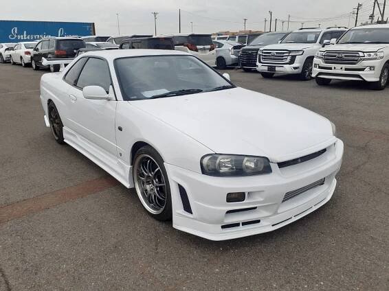 Nissan Skyline, Performance Car, JDM Classic, Iconic Design, Japanese Sports Car, Import from Japan, Skyline Heritage, Racing Legacy, Japan Car Direct