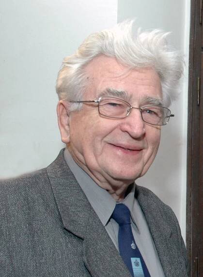 Július Binder - Životopis autora | Slovenské literárne centrum