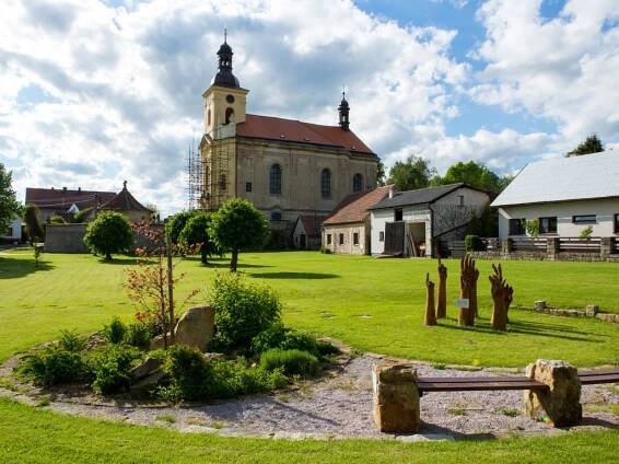 Ves Veliš mění poslední roky svoji tvář