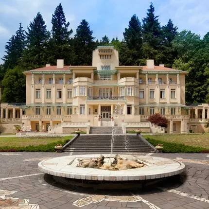 Historie a architektura | Lázně Luhačovice, a.s.
