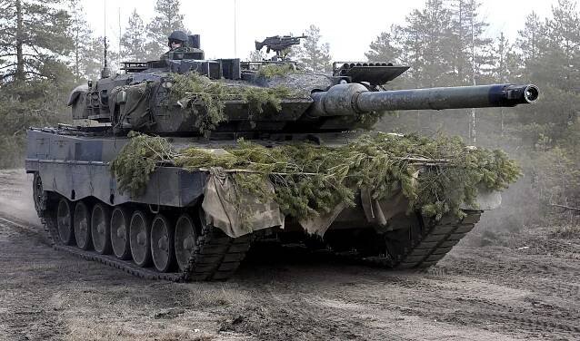 Česko dostane od Německa 15 tanků Leopard, oznámil Fiala. Sousední země tak oceňuje podporu Ukrajině