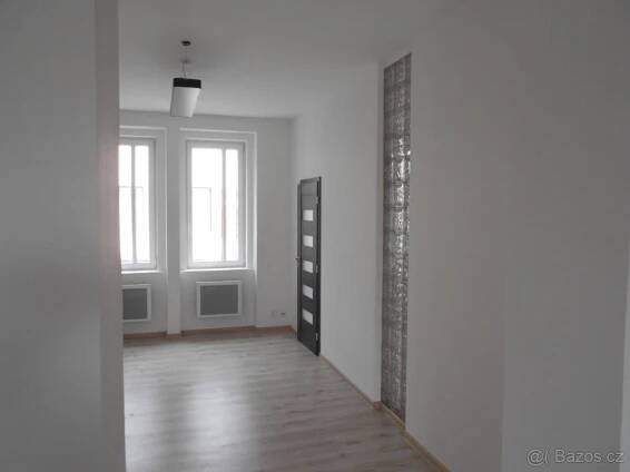 Pronájem bytu v Louny /klidná část města-cca 57m2-zahrada