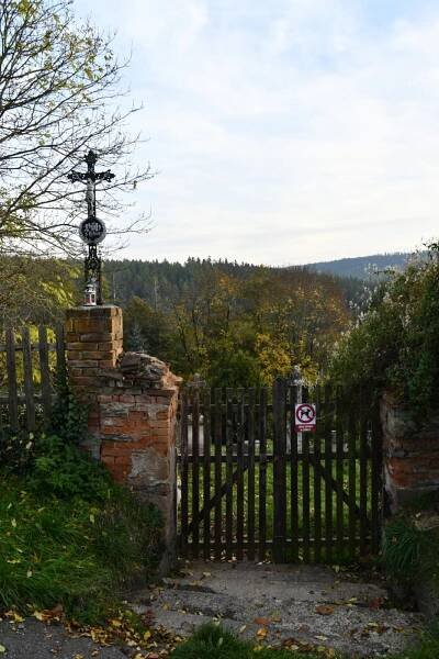 Rabštejn nad Střelou | Detail hřbitova | Databáze historických hřbitovů