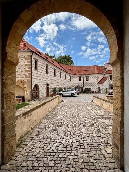 Fotogalerie • Kostelec nad Černými lesy (Stadt) • Mapy.com