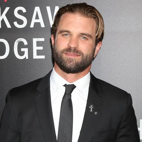 Son: Milo Gibson