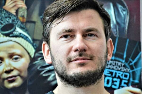 Dmitrij Gluchovskij - autor slavné knižní série Metro