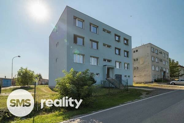 Prodej Byt 3+1, Bečváry, okres Kolín