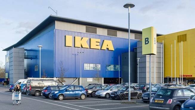 IKEA stahuje řadu svítidel. Okamžitě je přestaňte používat, vyzývá