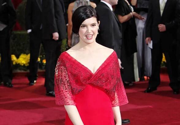 25 Fascinating Facts About Phoebe Cates