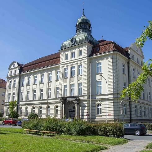 Opava - Bezručovo náměstí 13