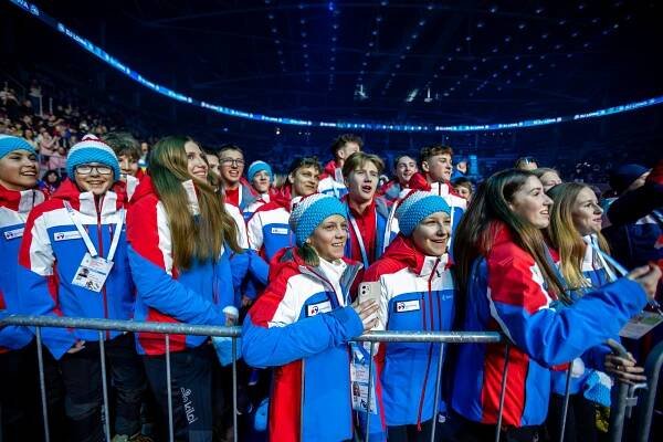Hokej, lyže, snowboard či tanec. Olomoucký kraj vyslal na olympiádu 78 dětí