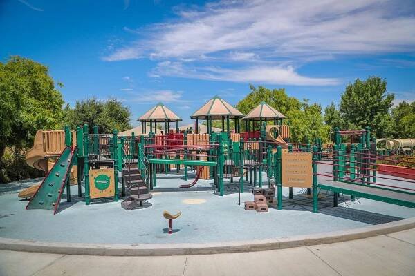 Avenue Park – Parks & Recreation