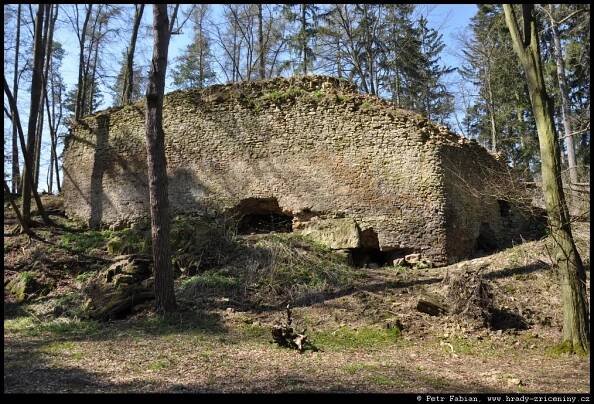 Radkov–Hradisko – fotografie / hrady-zriceniny.cz