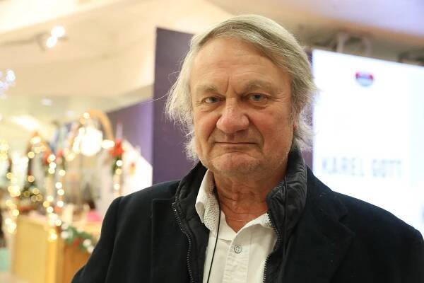 Režisér Jiří Adamec (73) v zapomnění?! Důchodce nikdo nechce a se*e mě to, tvrdí
