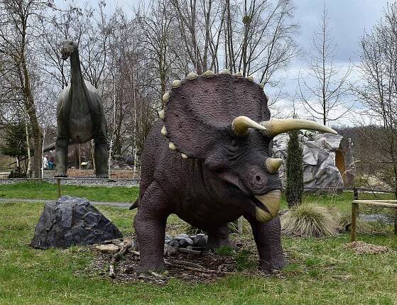 DinoPark Ostrava v sobotu po zimní přestávce přivítal první návštěvníky, 1. dubna 2023.