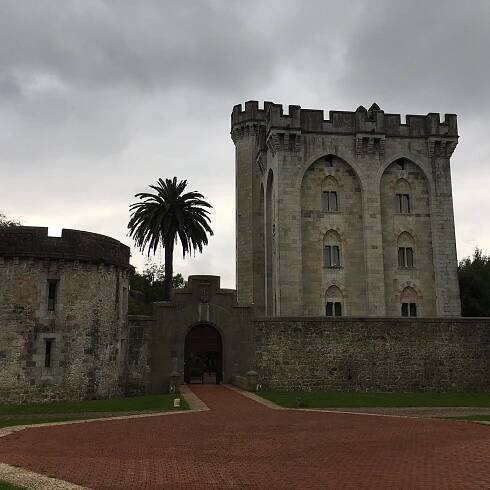 CASTILLO DE ARTEAGA - Prices & Hotel Reviews (Spain/Gautegiz Arteaga)