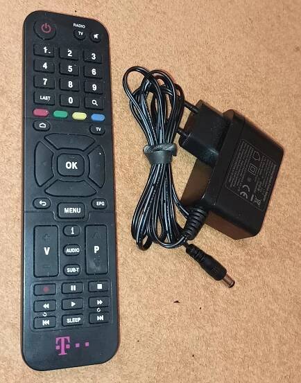 K set-top boxu Kaon KSTB6077 -dálkový ovladač a zdroj !!! - TV, audio, video