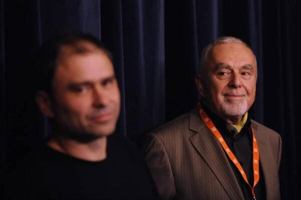 Šarmantní Jan Klusák se představuje ve filmu