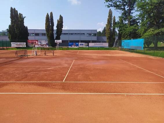 Tenisové kurty Střelnice - Sportoviště Domažlice