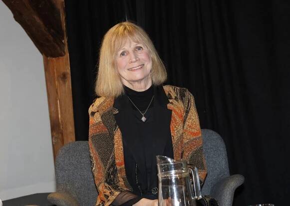 Jitka Molavcová slaví 75 let: Hlas Popelky, láska až za hrob a neuvěřitelná kariéra