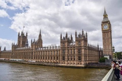 Taxpayers forking out £20,000 a day to keep MPs warm in crumbling Houses of Parliament...