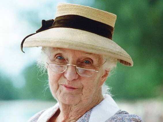 UK burglary hotspots revealed: Check postcode as cops fail to catch thieves where Miss Marple lived