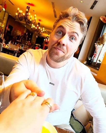 Mikaela Shiffrin Engagement Aleksander Aamodt Kilde instagram 04 04 24