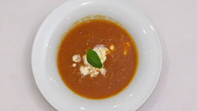 Prostřeno: Italská tomatová polévka