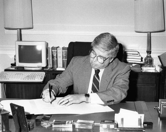 The First Amendments to the U.S. Constitution – Pieces of History