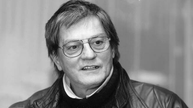 Jozef Adamovič prežil autonehodu, horiace lietadlo aj rakovinu, zradilo ho srdce