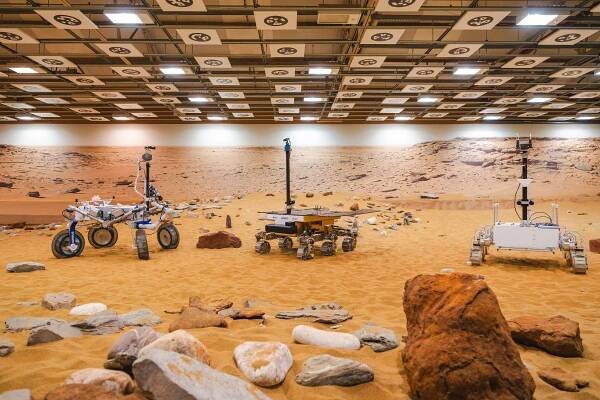 ESA - Rover mockups in Mars Yard