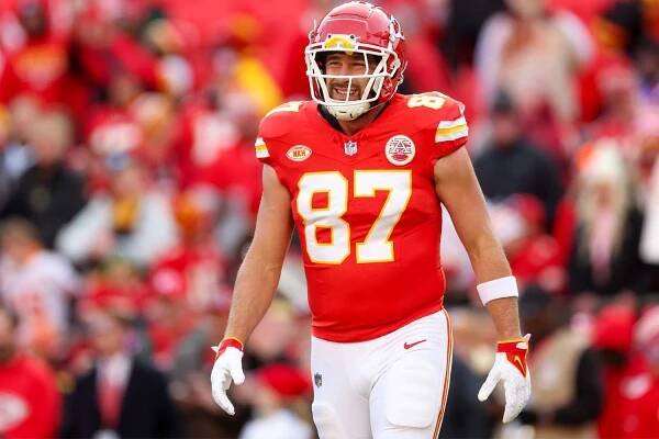 Travis Kelce and the Chiefs Lose to the Buffalo Bills as Taylor Swift Cheers on Her Boyfriend