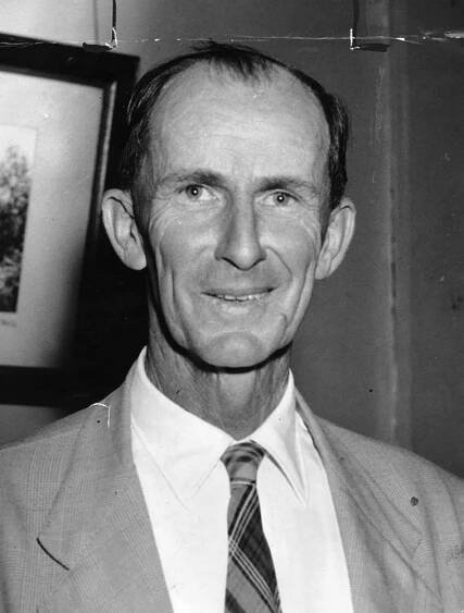 Alan Fletcher (politician)