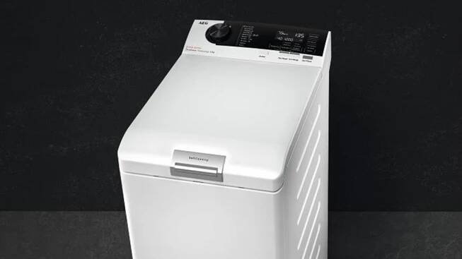 Vrchem plněná pračka AEG LTR7E373C_02