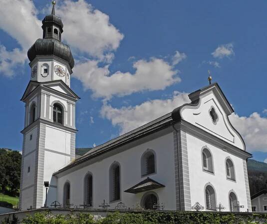 Pfarrkirche Hart im Zillertal v Hart