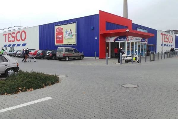 Tesco foto 1