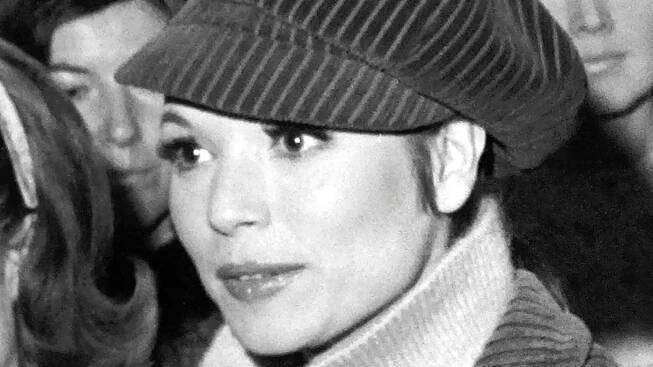 Elsa Martinelli, Italian Model and Actress, Dies at 82